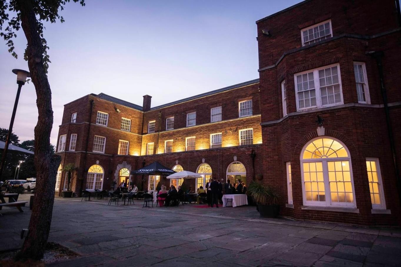 Charlotte House Hotel Lincoln Exteriör bild